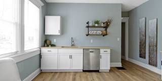 17 East Parkview Avenue - 17 Gallery 17