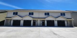 2 Bedroom 2.5 Bath in Winlock Gallery 1