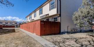 2 Beds 3 Bath Townhome Minutes From Peterson Air Force Base!!! Gallery 1