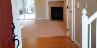Woodinville Bothell 3 bed 2.5 bath. 2 car garage. Fenced yard Gallery 1