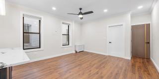 269 Montgomery Street Gallery 7