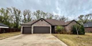 386 E Hayes Street Gallery 1