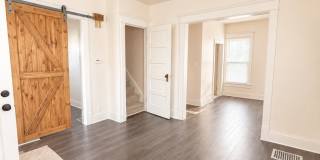 3 Bedroom 1.5 Bathroom HOUSE Gallery 3