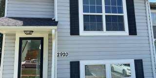 2920 WHITE OAK Lane Gallery 1