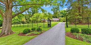 3 Bed 3 Bath - Potomac Falls Rambler - Lawn care included Gallery 1