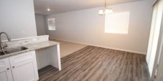Brand new 3bdr 3bath duplex walking distance to Downtown Colorado Springs Gallery 6