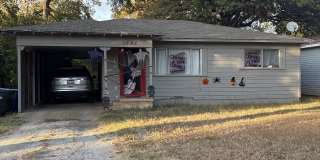1047 Star St Gallery 1