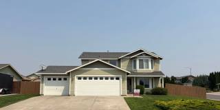 Spacious 4 Bedroom, 2.5 Bath w/3 Car Garage! Gallery 1