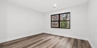 180 Carroll St Gallery 25