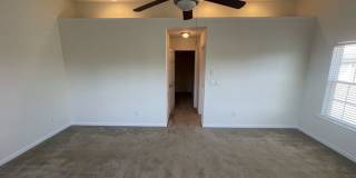 3 bd 2.5 ba condo Gallery 9