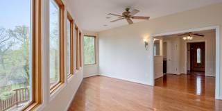 4907 37TH Place Gallery 15