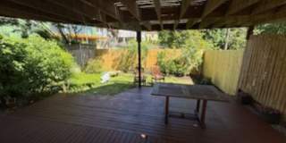 *DREAM LOCATION* 6BR Completely Renovated Duplex Gallery 64