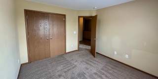 Spacious 4 Bed / 2.5 Bath in Quiet Neighborhood Available NOW! Gallery 12