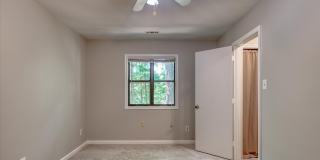 225 Twin Oaks Place Gallery 45