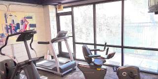 4533 N 22nd Street Gallery 42