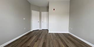 Updated 2BR Condo with Garage in Hunter’s Creek Gallery 17