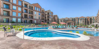 Edgewater at City Center Gallery 12