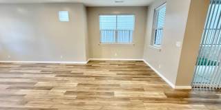 Gorgeous Desert Color Home with Internet Included! Gallery 10