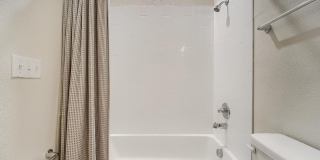 Modern 3-Bedroom Curtis Park Townhome Steps from RiNo & Larimer Street Gallery 27