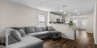 6602 Turnpike Gallery 5