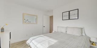 FANTASTIC FULLY UPGRADED FURNISHED RENTAL LOCATED IN THE SOUTHWEST!!! Gallery 44