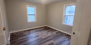 236 Hilton Ave Gallery 8
