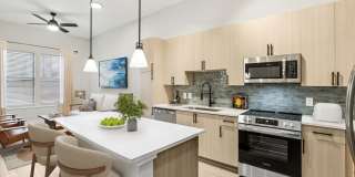 NoHo Flats Gallery 24