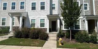 171 Garden Vine Trail - Bev Roberts Rentals. and Property Management Gallery 1