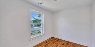 177 Waverly Avenue Gallery 17