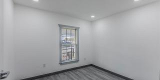 904 13th Street Gallery 1