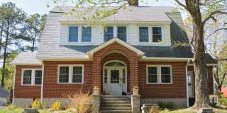 5 bedroom on 2 acres Gallery 1