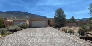 727 Cedar Hill Ln NE Gallery 1