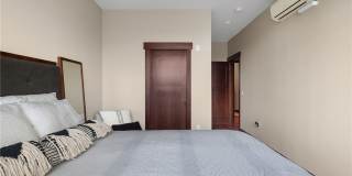 Top Floor Condo for rent! Gallery 13