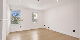 2129 NE 123rd St Gallery 13