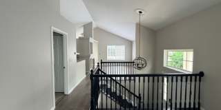 Beautiful and cozy home with 3 bedrooms and 2 full bathrooms and finished basement Gallery 16