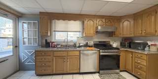 10 W Elm Ave Gallery 6