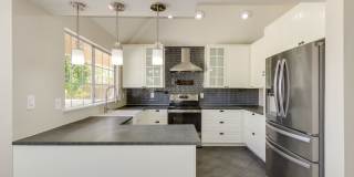 FABULOUS REMODELED HOME WITH POOL! Gallery 20