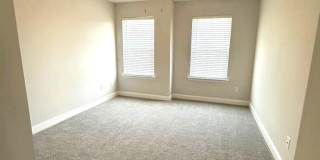 156 Hamlet Court Gallery 20