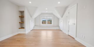 239 Henry Street unit: #3 Gallery 21