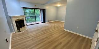 Top floor condo available Soon in Sun Valley! Gallery 3