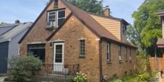 AVAILABLE SEPTEMBER 1: Updated 4-bedroom single family home on a quiet block- with 2 kitchens, 2 full bathrooms, basement space and MORE! AVAILABLE SEPTEMBER 1: Updated 4-bedroom single family home on a quiet block- with 2 kitchens, 2 full bathrooms, basement space and MORE! Gallery 1