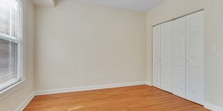 628 W. Roscoe Apt. Gallery 13