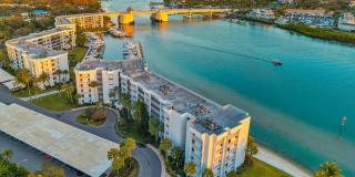 1542 Jupiter Cove Drive Gallery 3