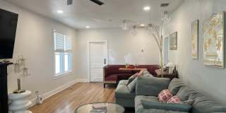 2206 16th Street Gallery 1