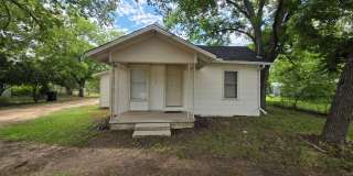 1116 East Cameron Avenue Gallery 1