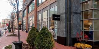 12001 MARKET Street Gallery 29