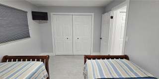 251 SE 46th Street Gallery 15