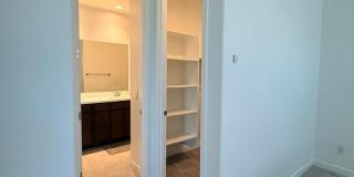 3807 S 65th Avenue Gallery 26