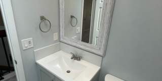 3 Bedroom 2.5 Bathroom Townhome located in Pelican Bay Gallery 44