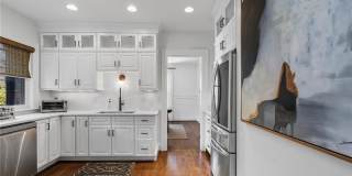 663 Yorkshire Road NE Gallery 26